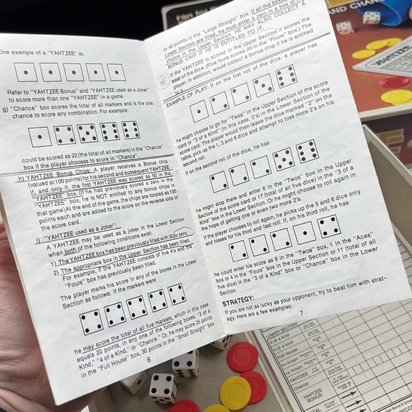 1980's Yahtzee game - Picture 10 of 11